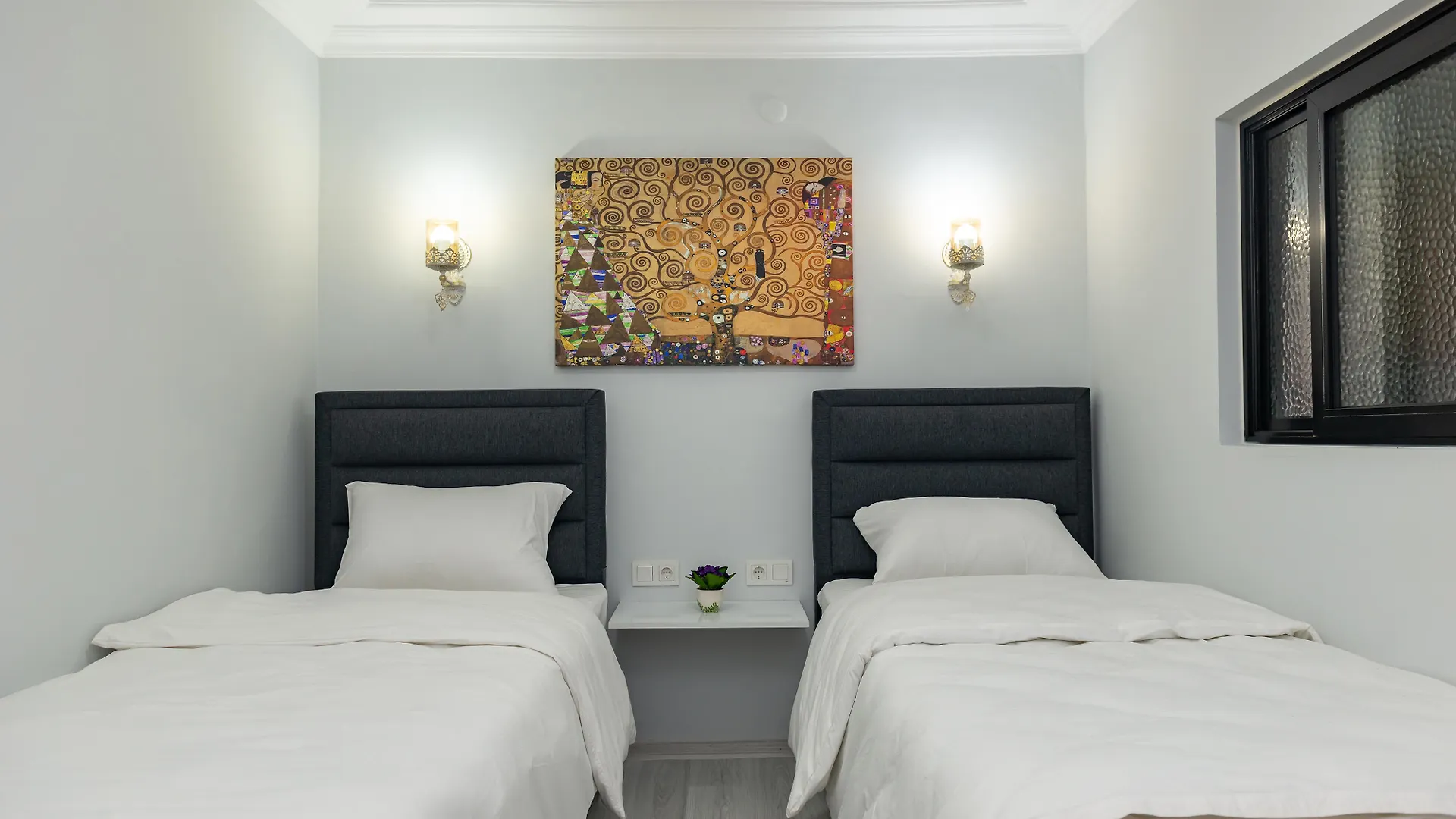 Dualis Hotel Istanbul Turkey