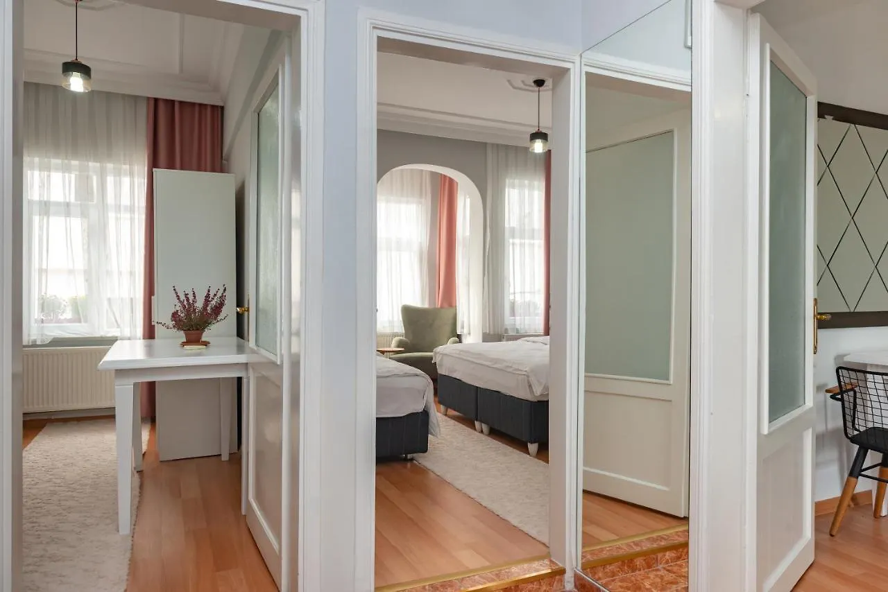 **  Dualis Hotel Istanbul Turkey